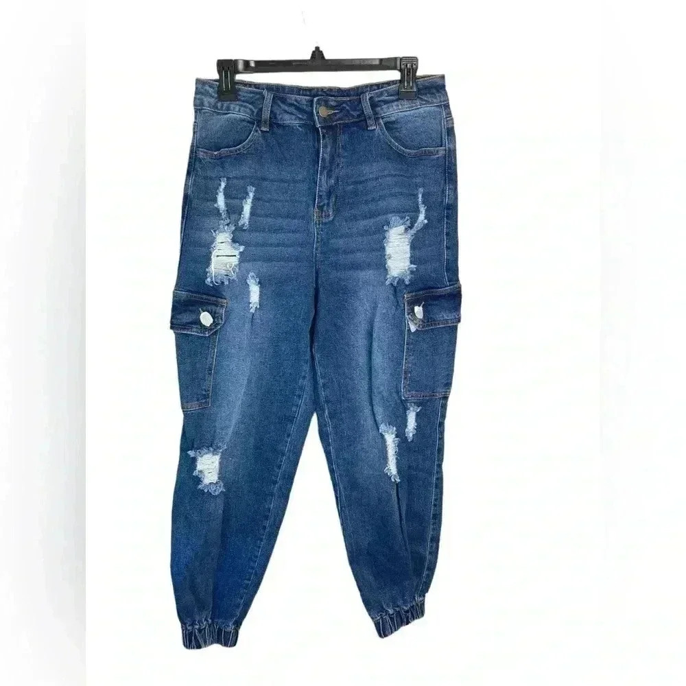 American‎ Bazi distressed jeans NWOT size medium